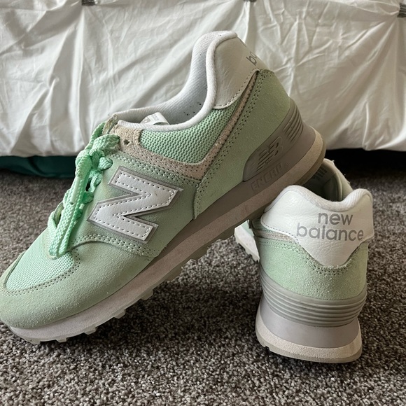 Mint green new balance 574 - Picture 2 of 7